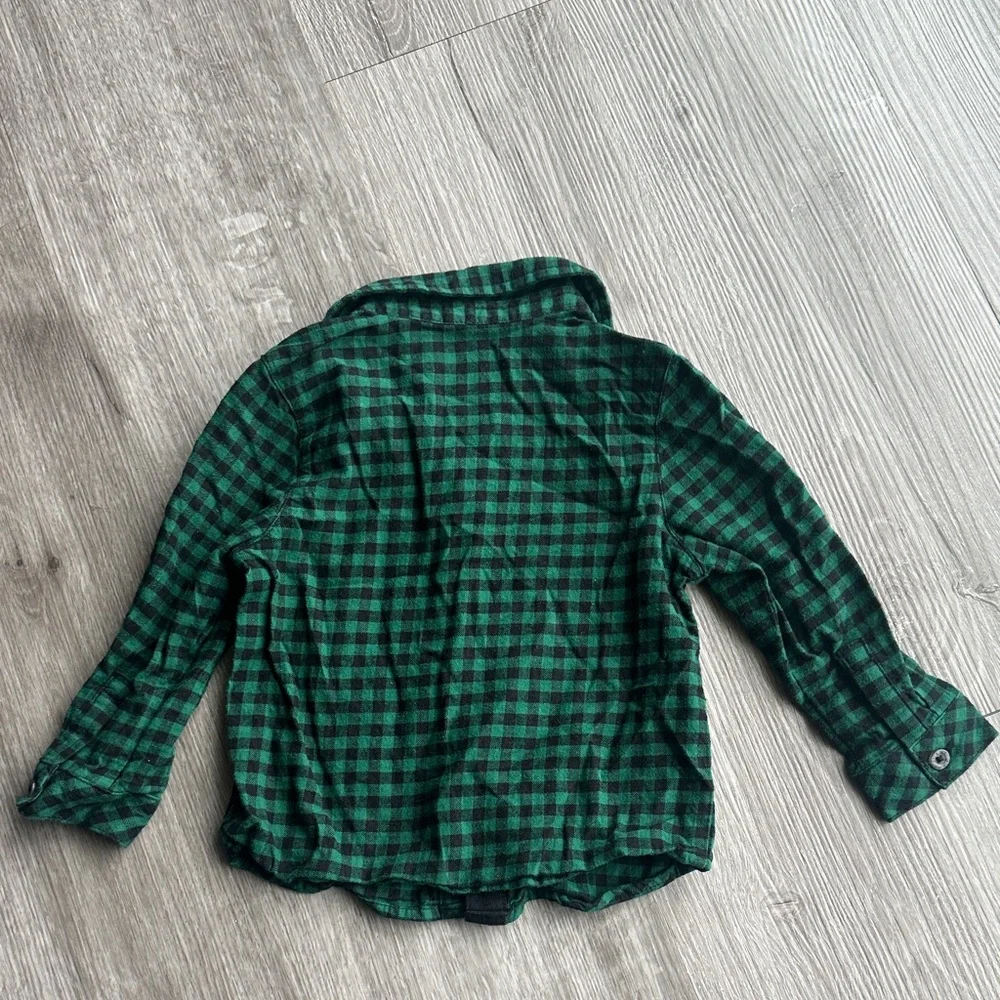 OshKosh Bgosh charming green